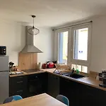 Apartment Carc'appart A *